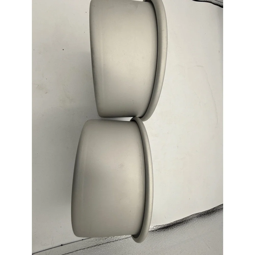 Unbranded pair professional